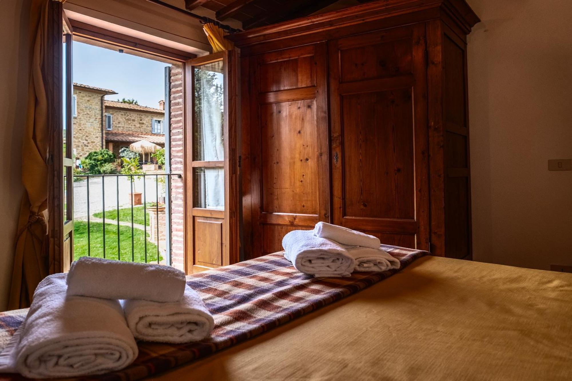 Agriturismo Borgo Sant'Ercolano Ciggiano Exterior photo